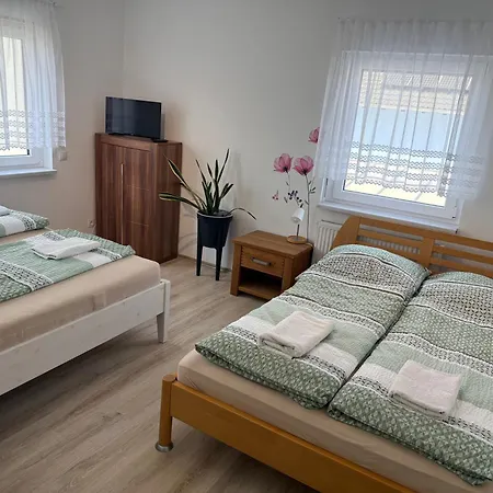 Pfalzgruen - Wohnen Mit Stil Rodersheim-Gronau